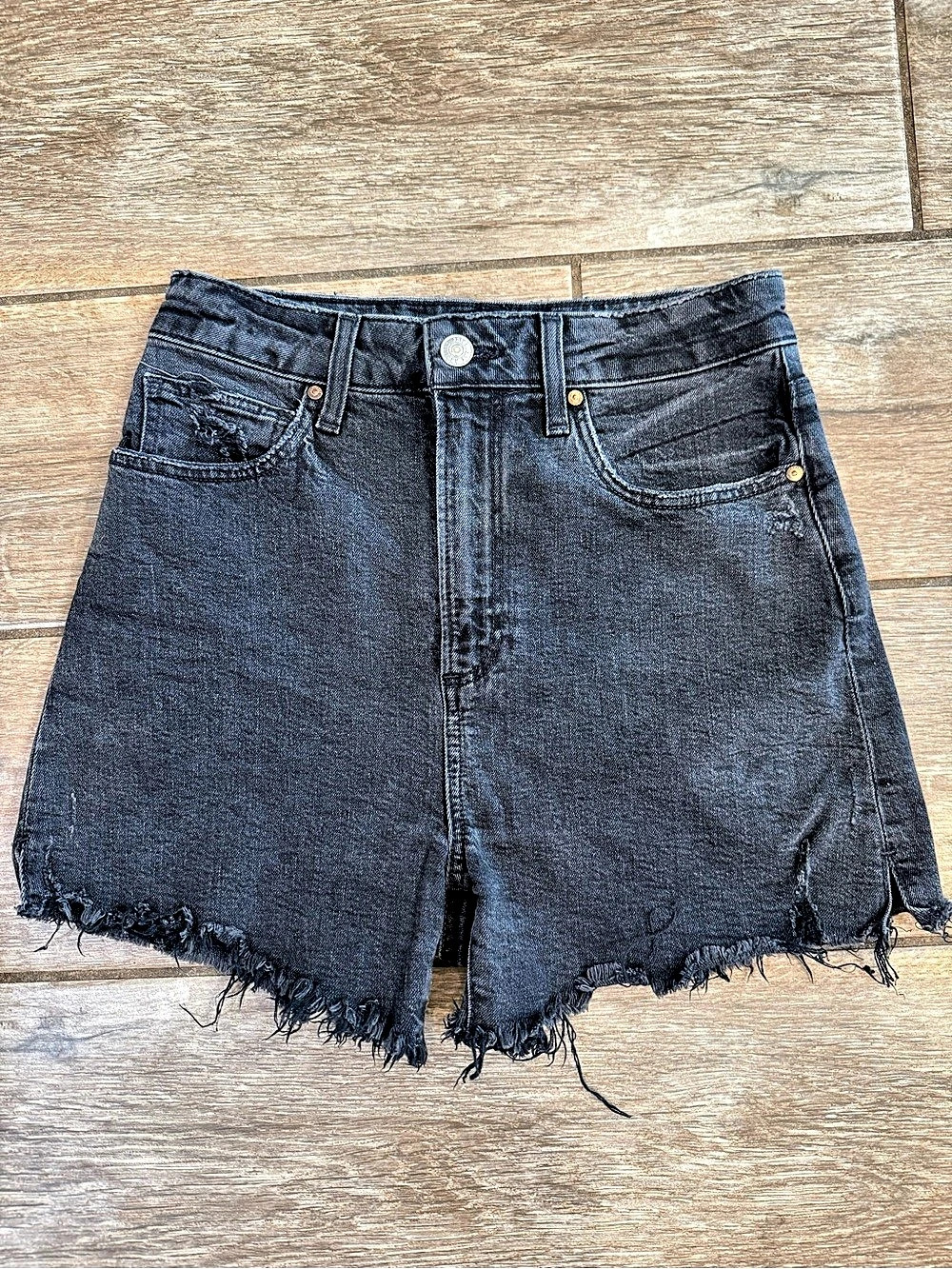 Paige Dani High Rise Raw Hem Denim Shorts Black Waist 26 great condition